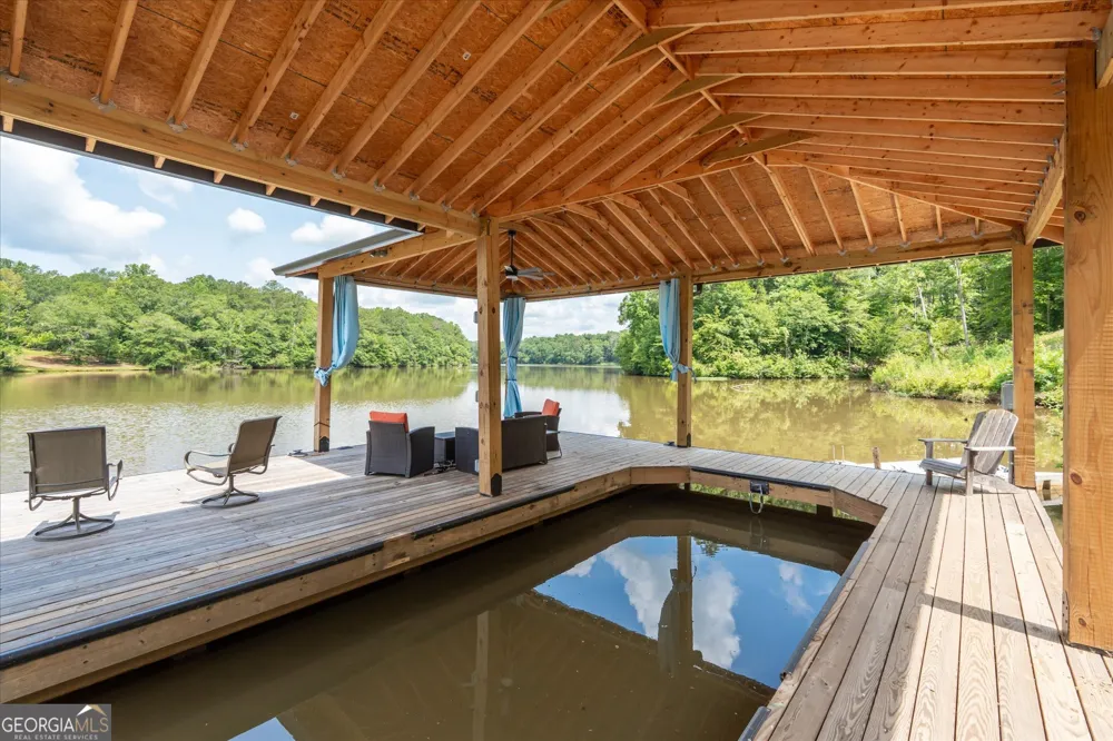 17 N Waterview DR Wedowee, AL 36278