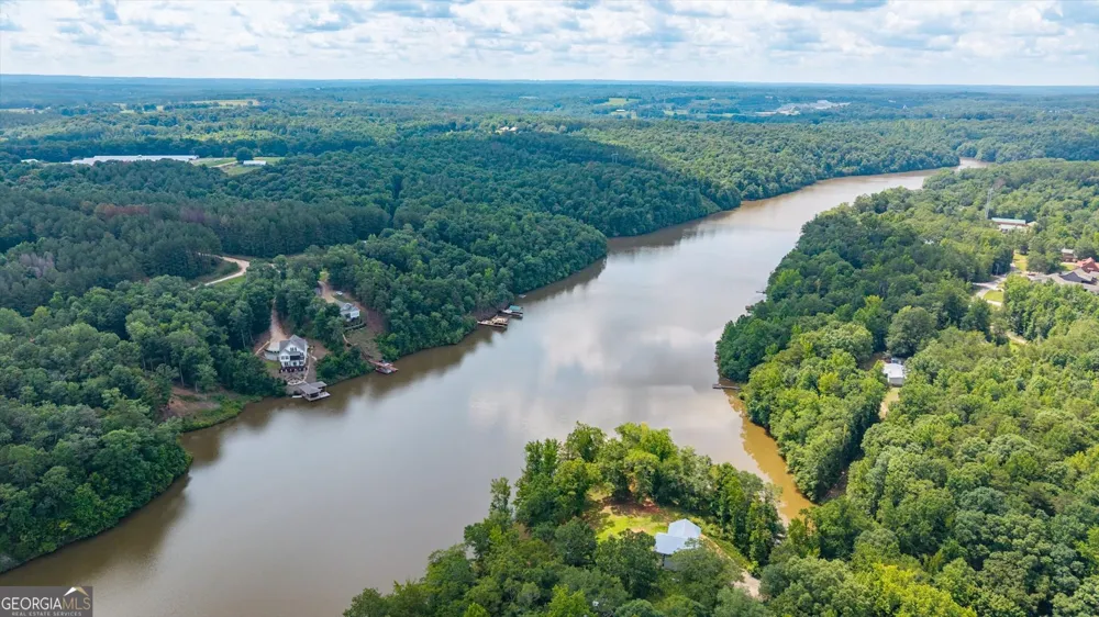 17 N Waterview DR Wedowee, AL 36278