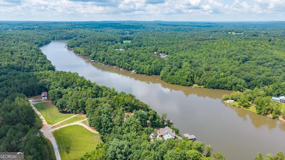 17 N Waterview DR Wedowee, AL 36278