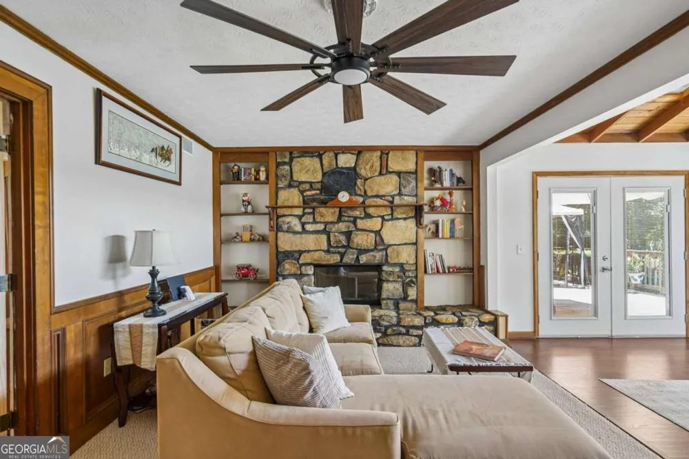 4852 Arrowhead Trail West SW Lilburn, GA 30047
