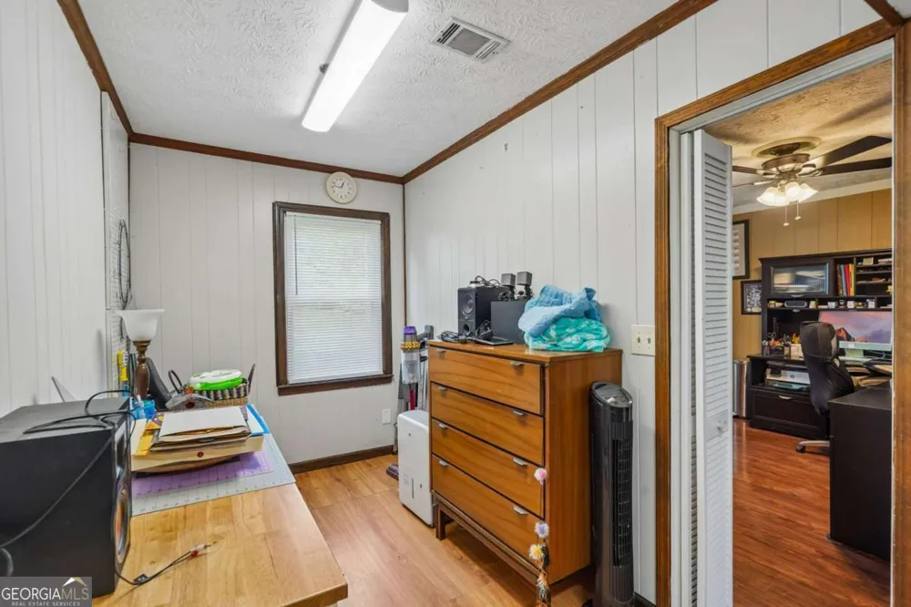 4852 Arrowhead Trail West SW Lilburn, GA 30047