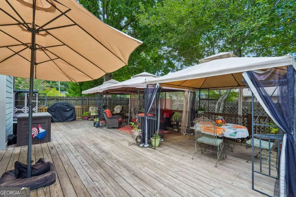 4852 Arrowhead Trail West SW Lilburn, GA 30047