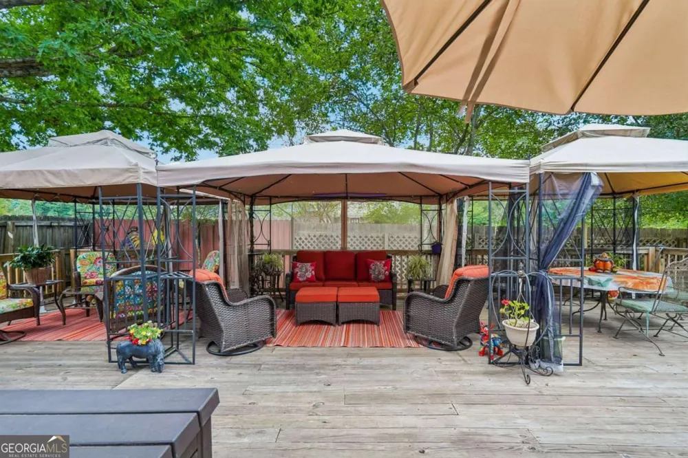 4852 Arrowhead Trail West SW Lilburn, GA 30047