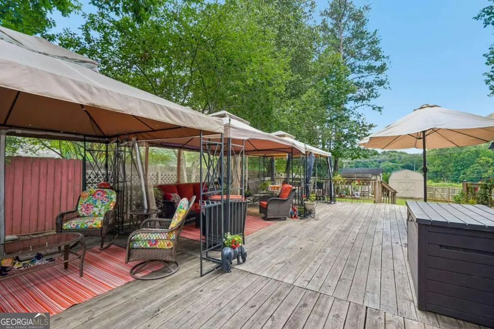 4852 Arrowhead Trail West SW Lilburn, GA 30047
