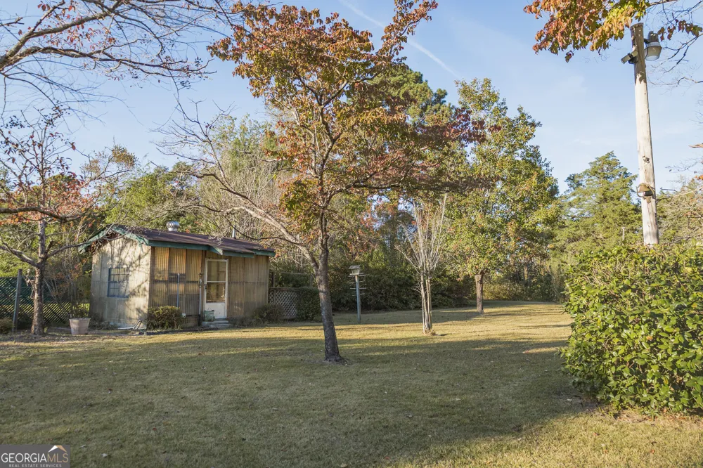 341 Azalea AVE Millen, GA 30442