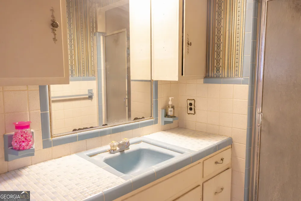 341 Azalea AVE Millen, GA 30442