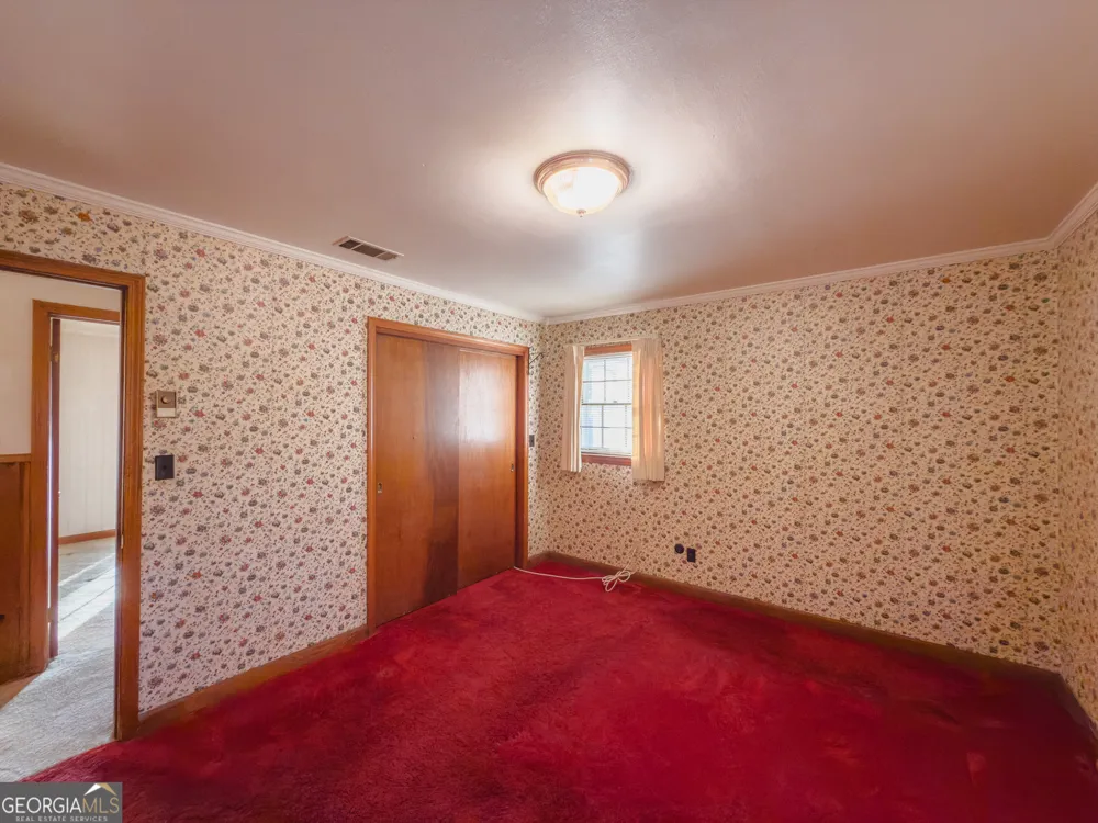 341 Azalea AVE Millen, GA 30442
