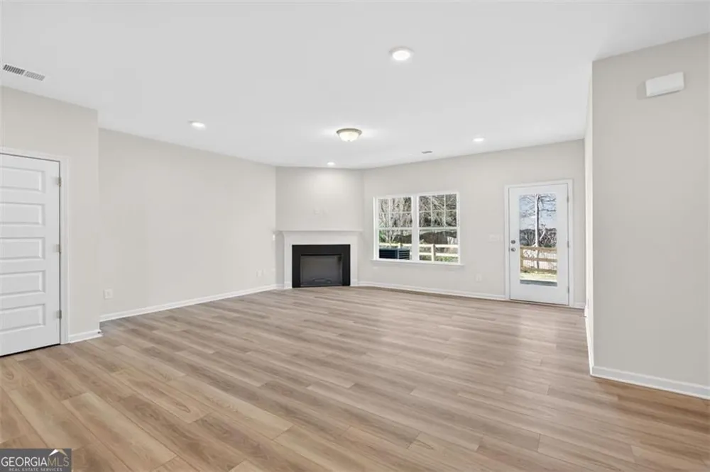323 Caroline PL Villa Rica, GA 30180