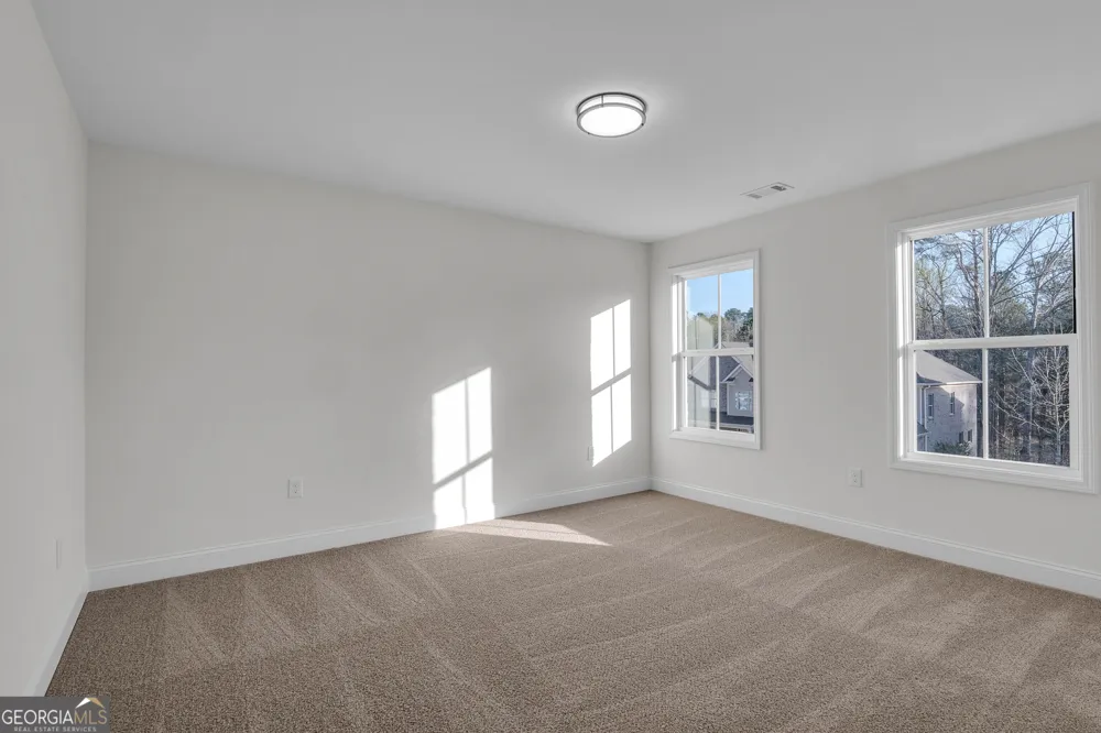 1111 Falkirk LN Stone Mountain, GA 30087