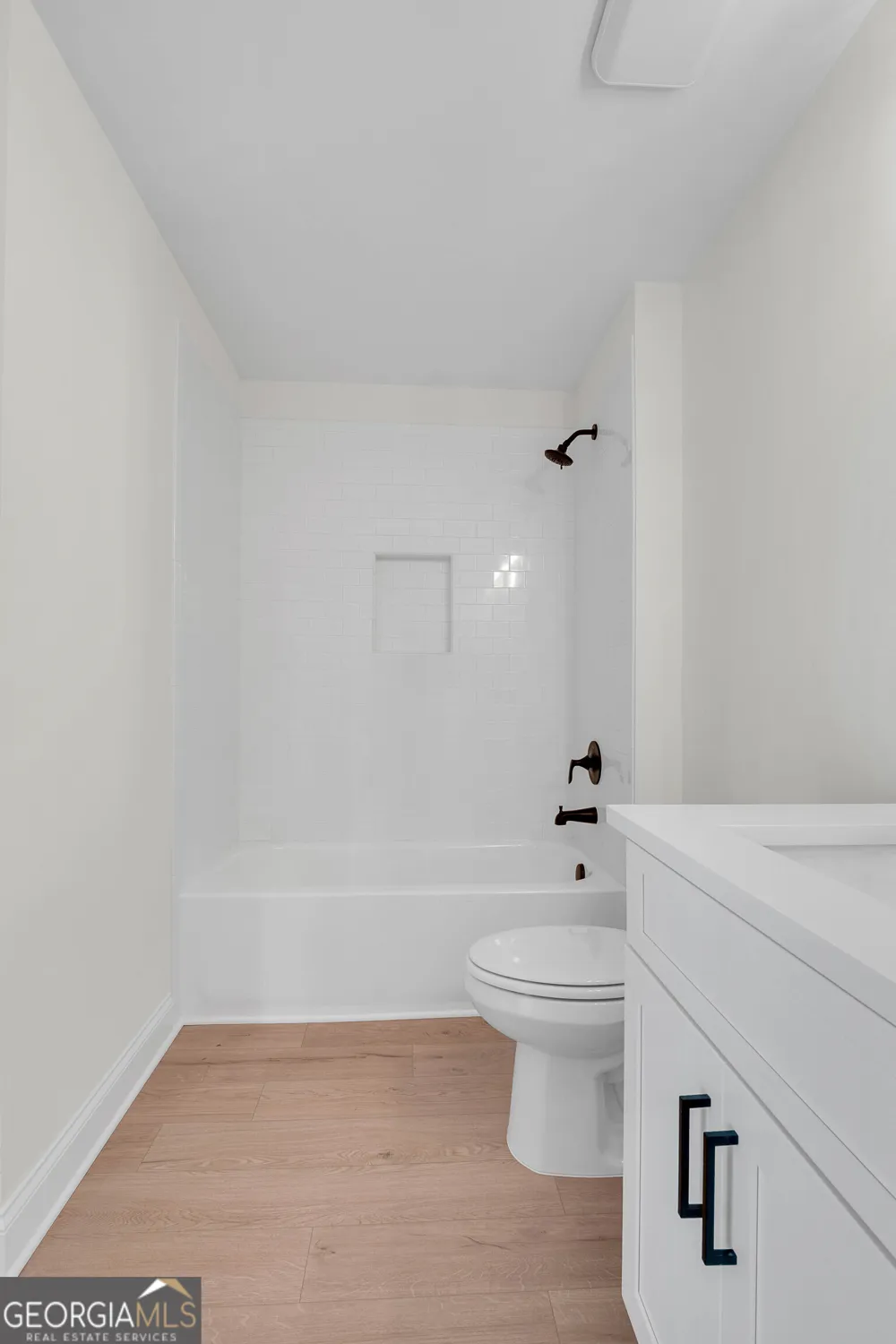 1111 Falkirk LN Stone Mountain, GA 30087
