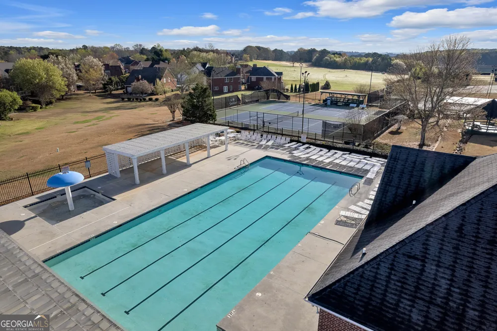 1111 Falkirk LN Stone Mountain, GA 30087