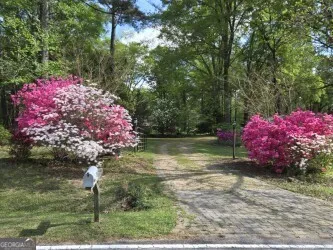 424 Hampton RD Hampton, GA 30228