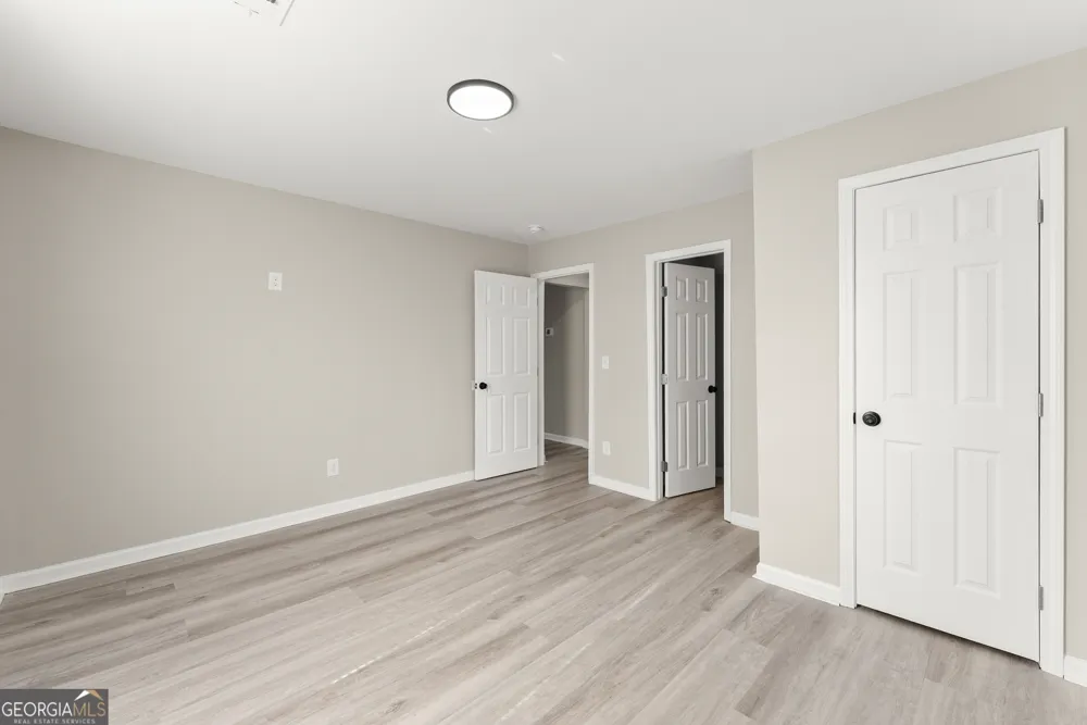 239 E Currahee ST Toccoa, GA 30577