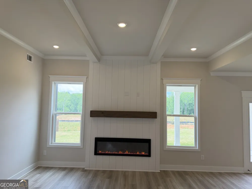 1057 Hawkins Creek DR Jefferson, GA 30549