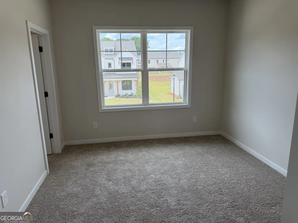 1057 Hawkins Creek DR Jefferson, GA 30549
