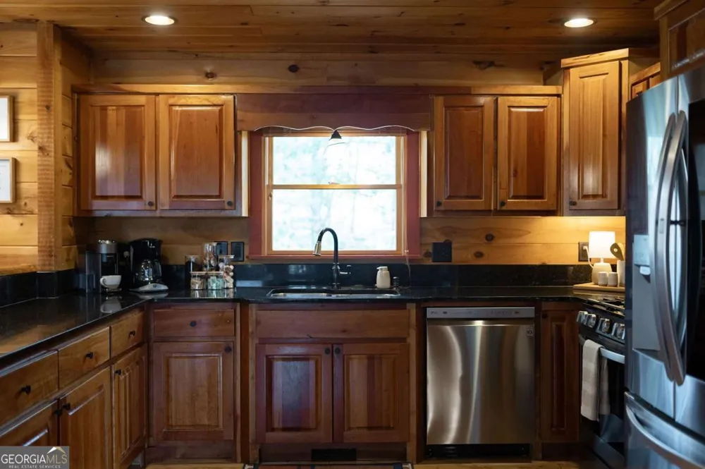 430 Settlement RD Epworth, GA 30541