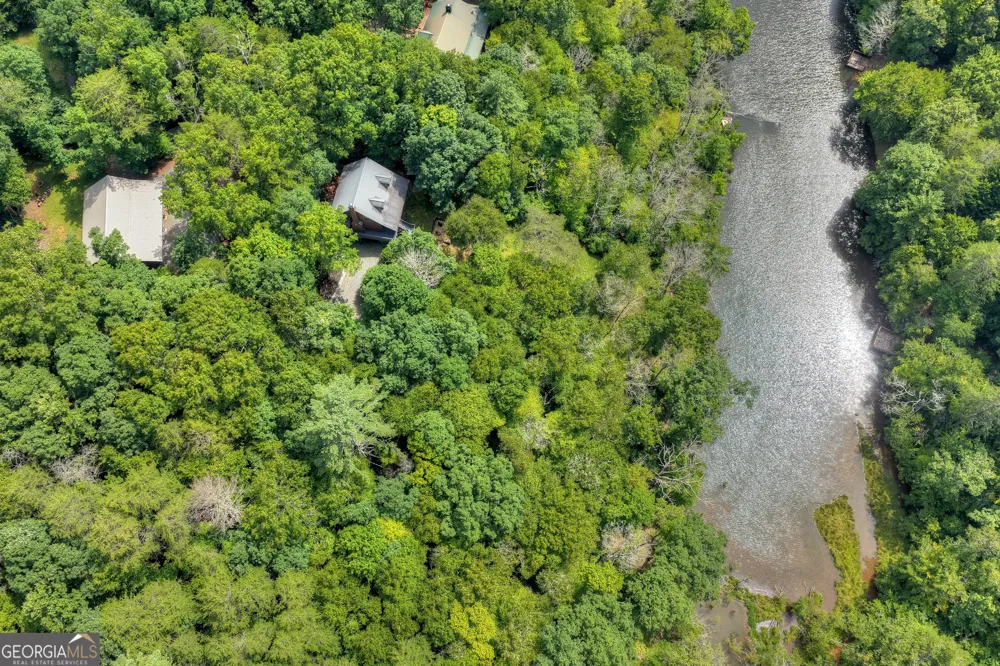 160 Adams CIR Mineral Bluff, GA 30559