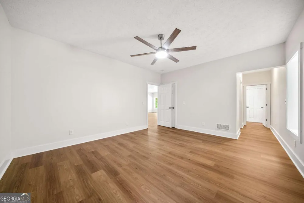 2029 Fletcher DR Ball Ground, GA 30107