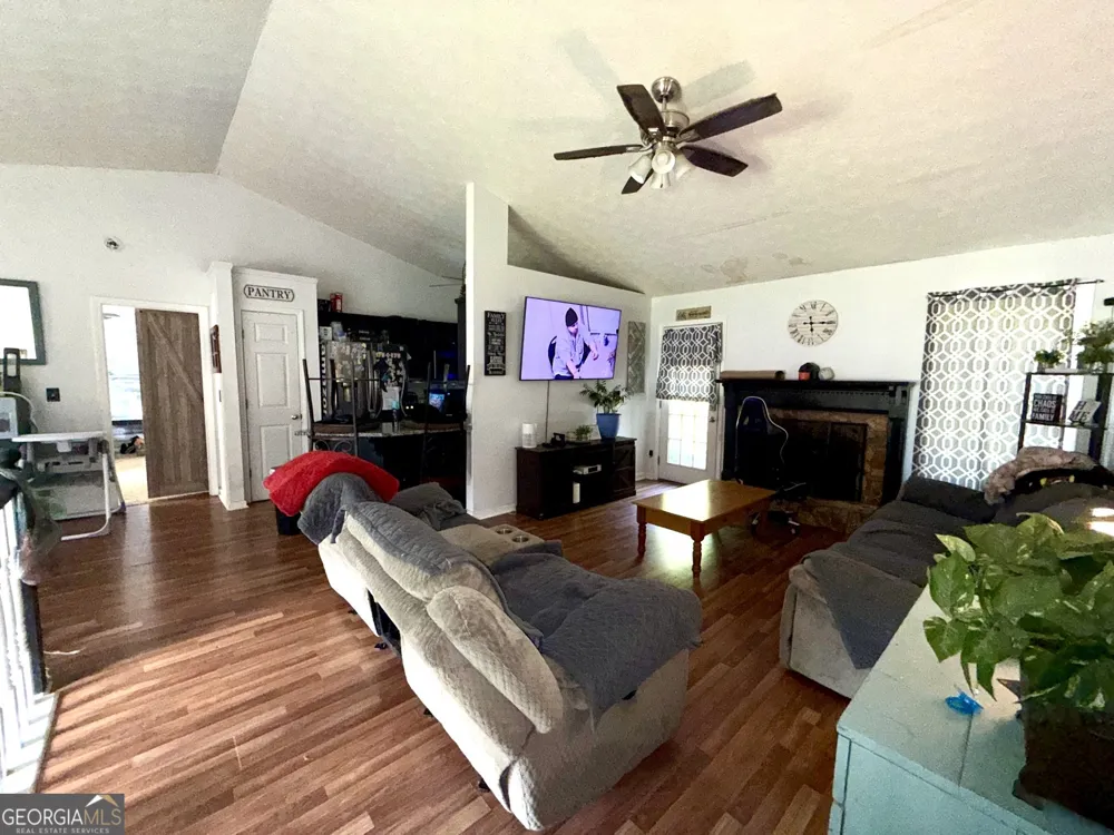 412 Casey's DR Winder, GA 30680