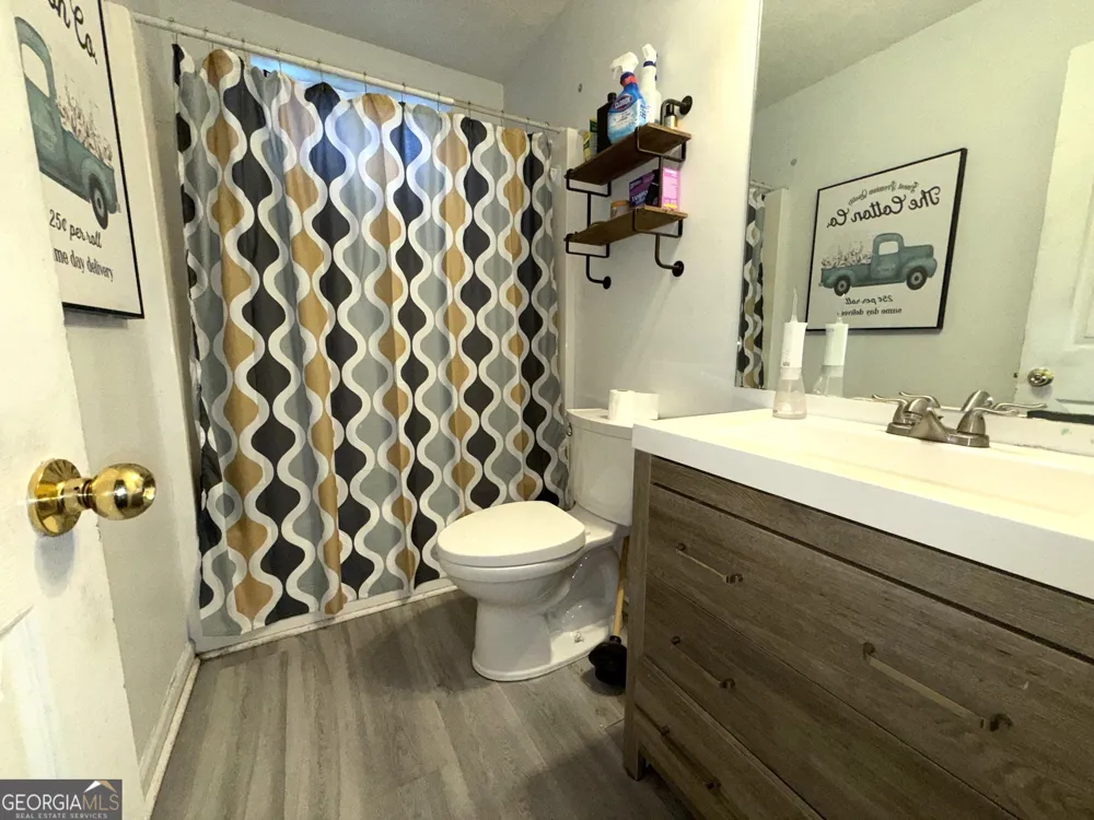 412 Casey's DR Winder, GA 30680