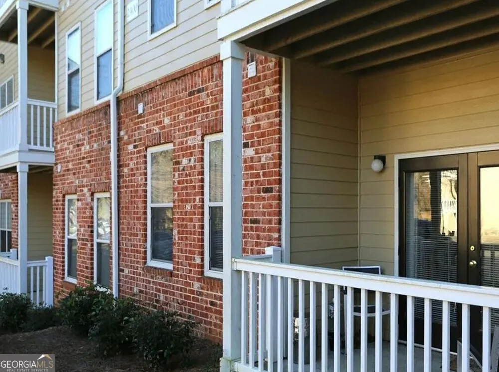 1600 Blairs Bridge RD Lithia Springs, GA 30122
