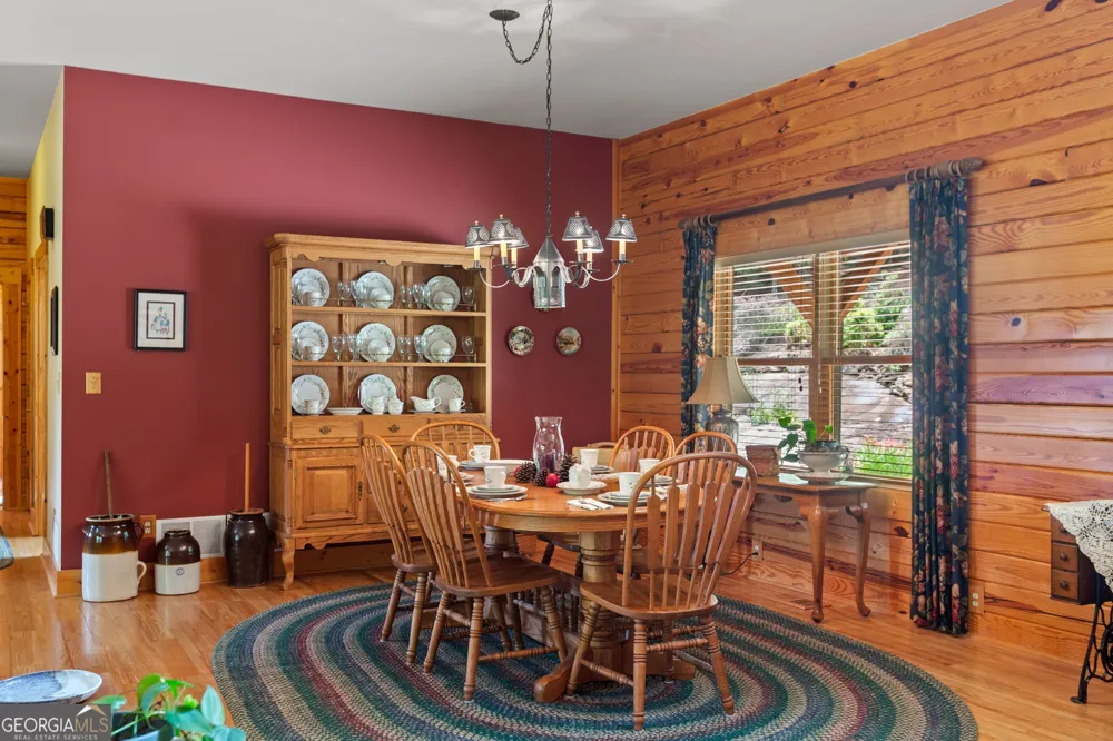 729 Huckleberry WAY Jasper, GA 30143