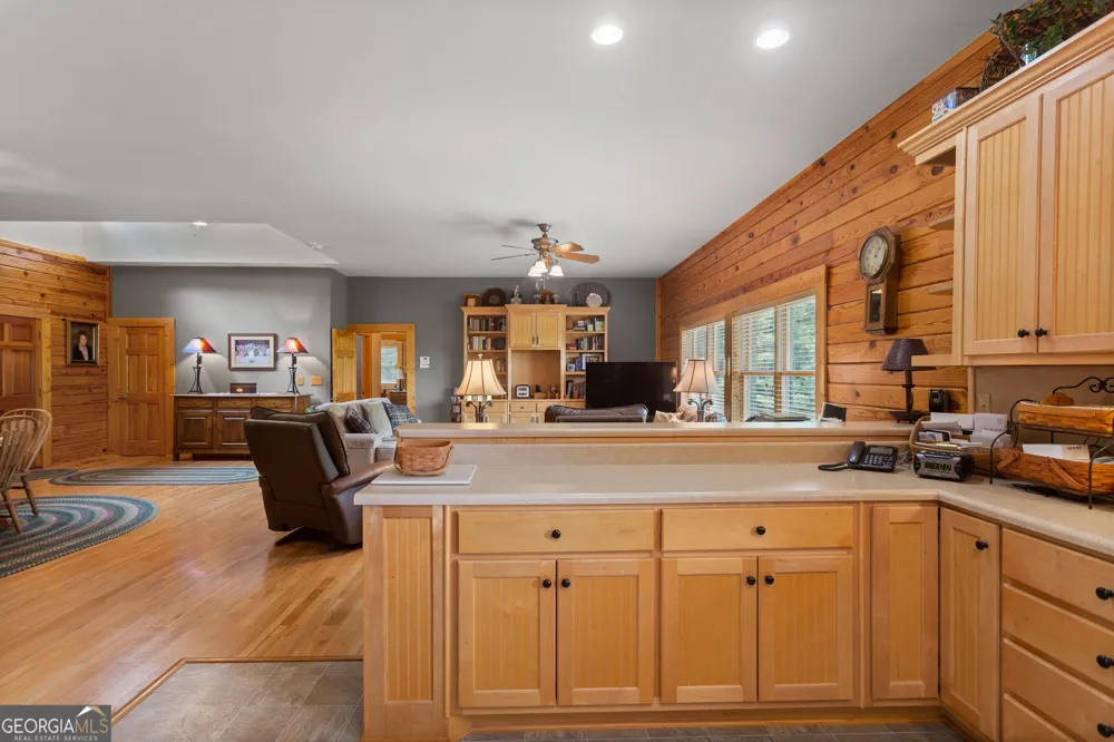 729 Huckleberry WAY Jasper, GA 30143