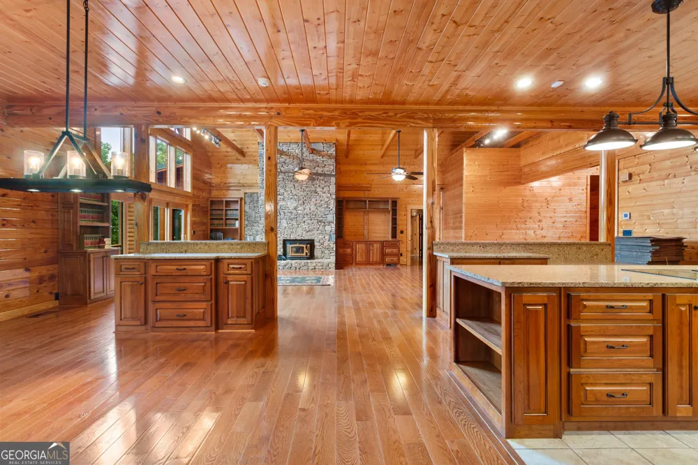 729 Huckleberry WAY Jasper, GA 30143
