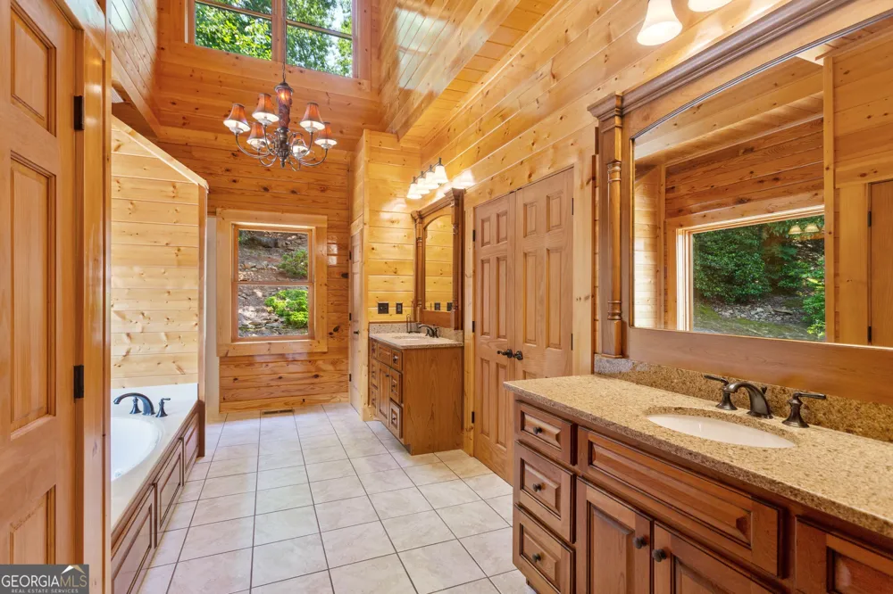 729 Huckleberry WAY Jasper, GA 30143