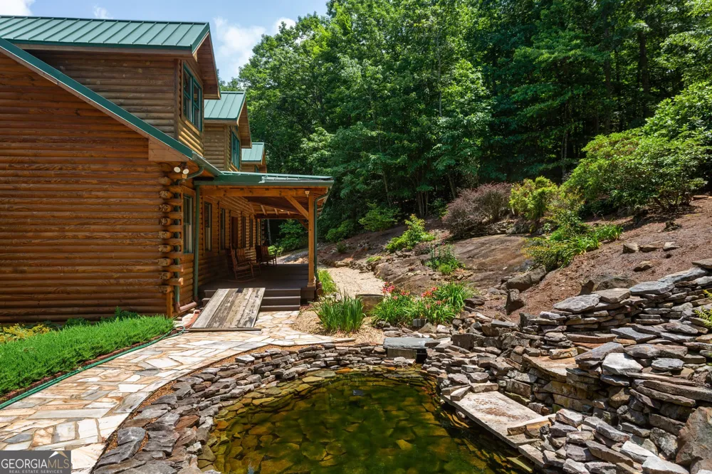 729 Huckleberry WAY Jasper, GA 30143