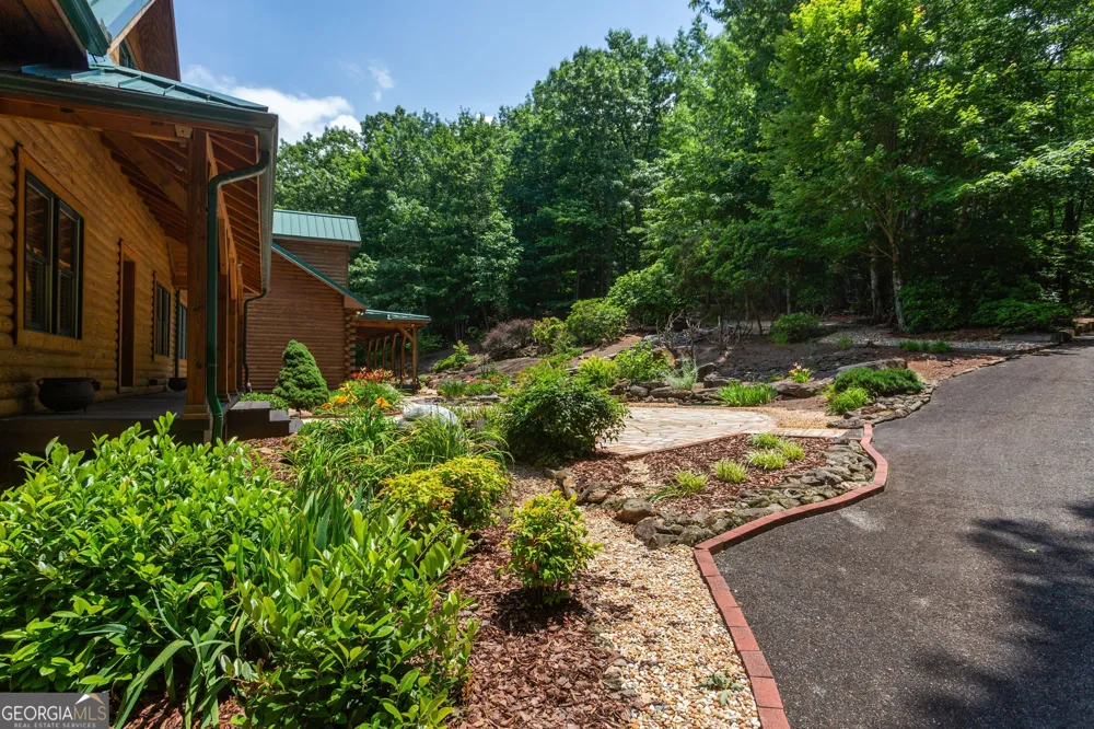 729 Huckleberry WAY Jasper, GA 30143