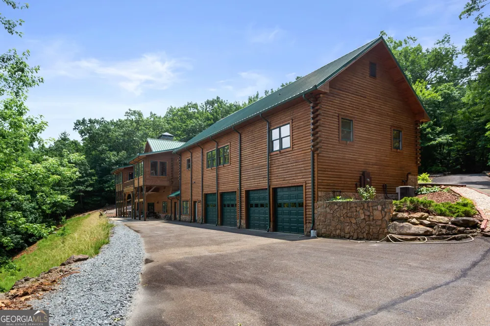 729 Huckleberry WAY Jasper, GA 30143