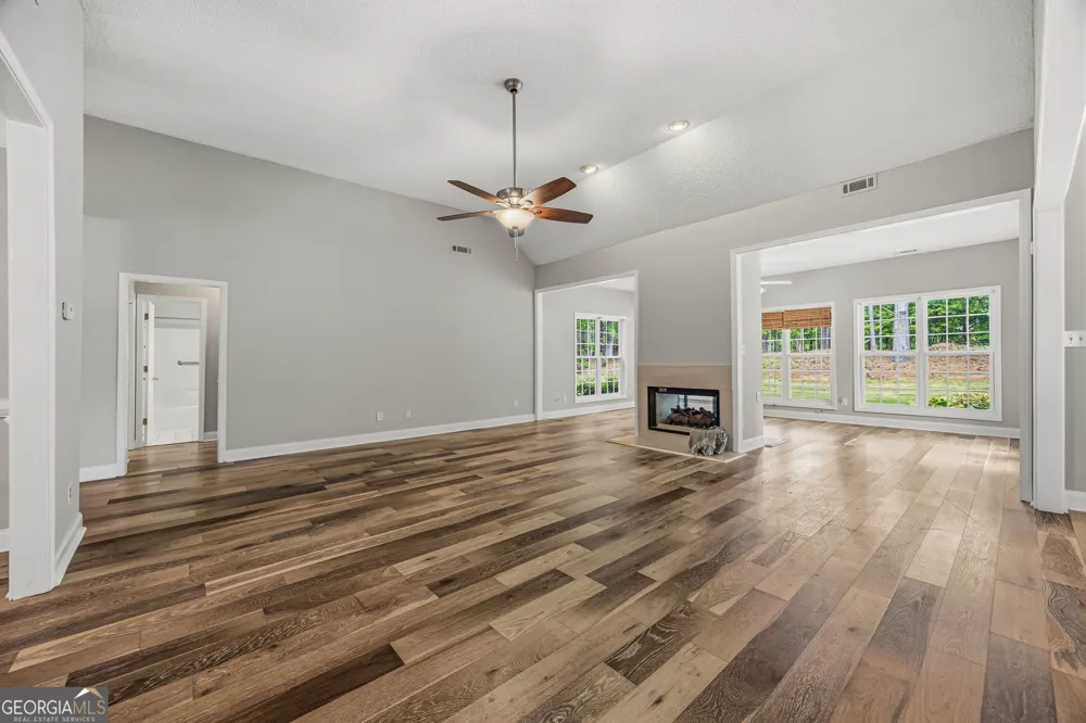 45 Hillsborough CT Sharpsburg, GA 30277