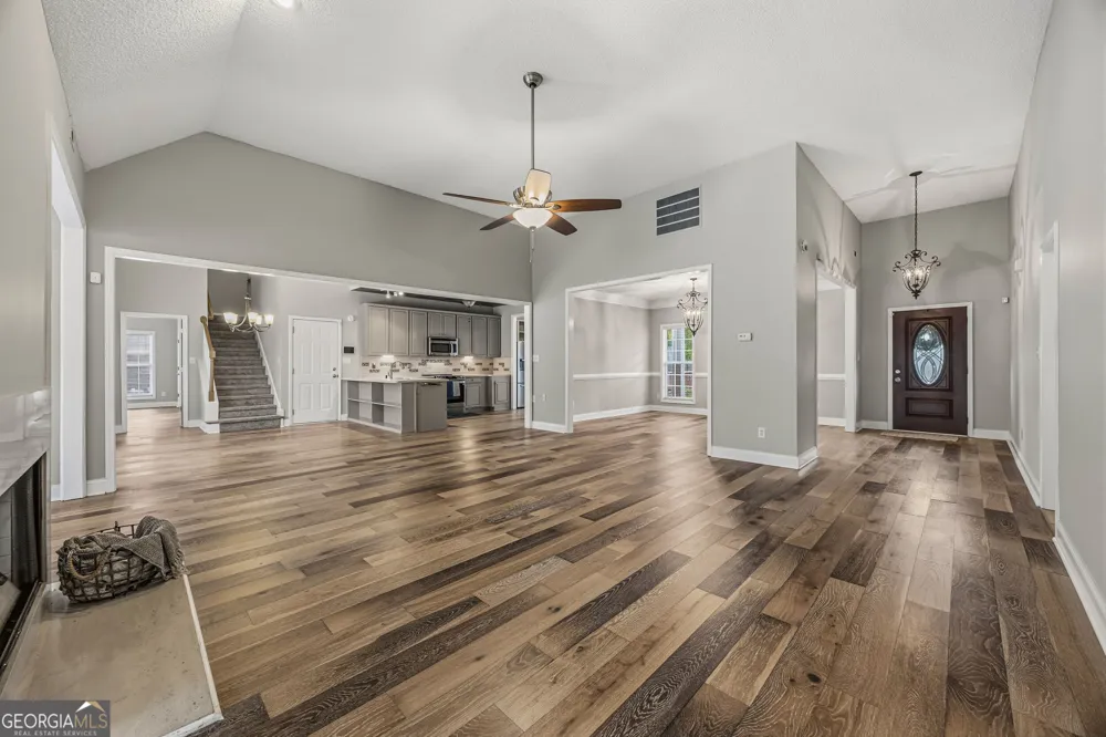 45 Hillsborough CT Sharpsburg, GA 30277