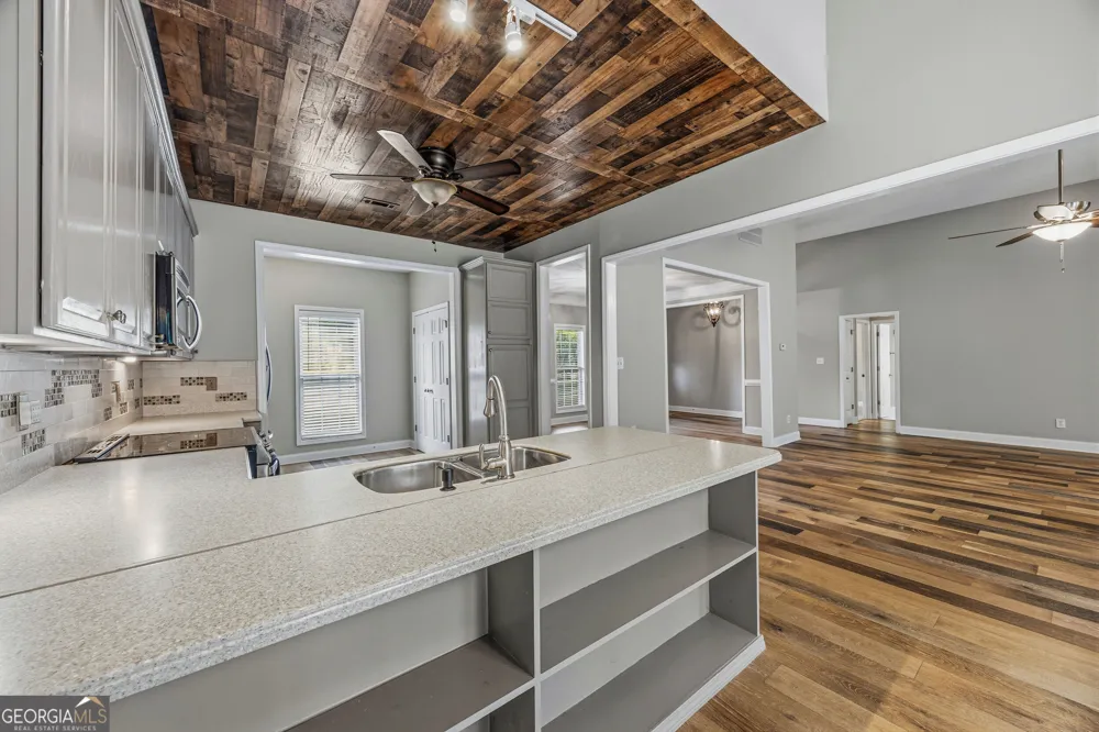 45 Hillsborough CT Sharpsburg, GA 30277