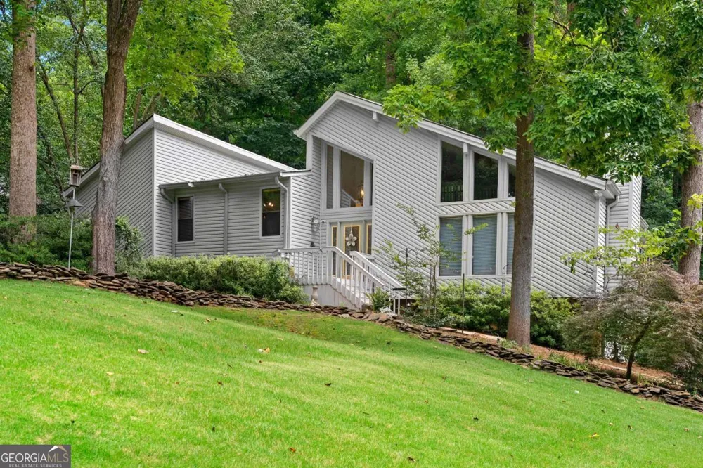 3521 Cedar Valley DR SE Smyrna, GA 30080