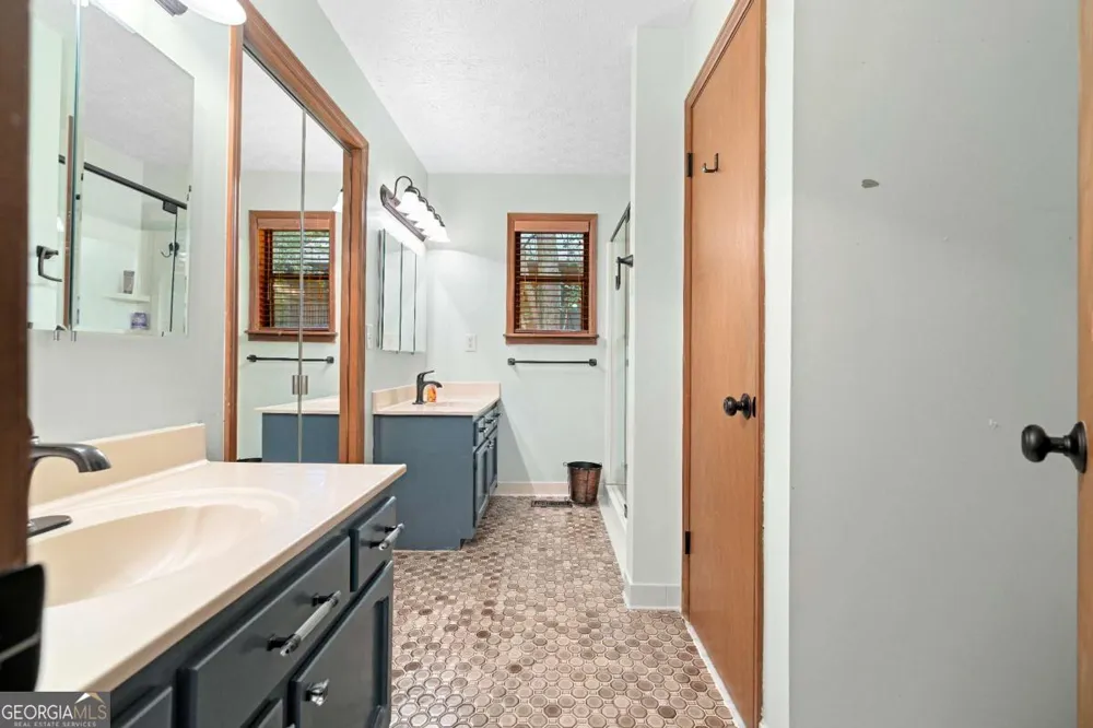 3521 Cedar Valley DR SE Smyrna, GA 30080