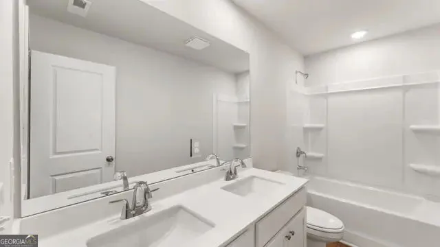 1299 Farmers LOOP Austell, GA 30106