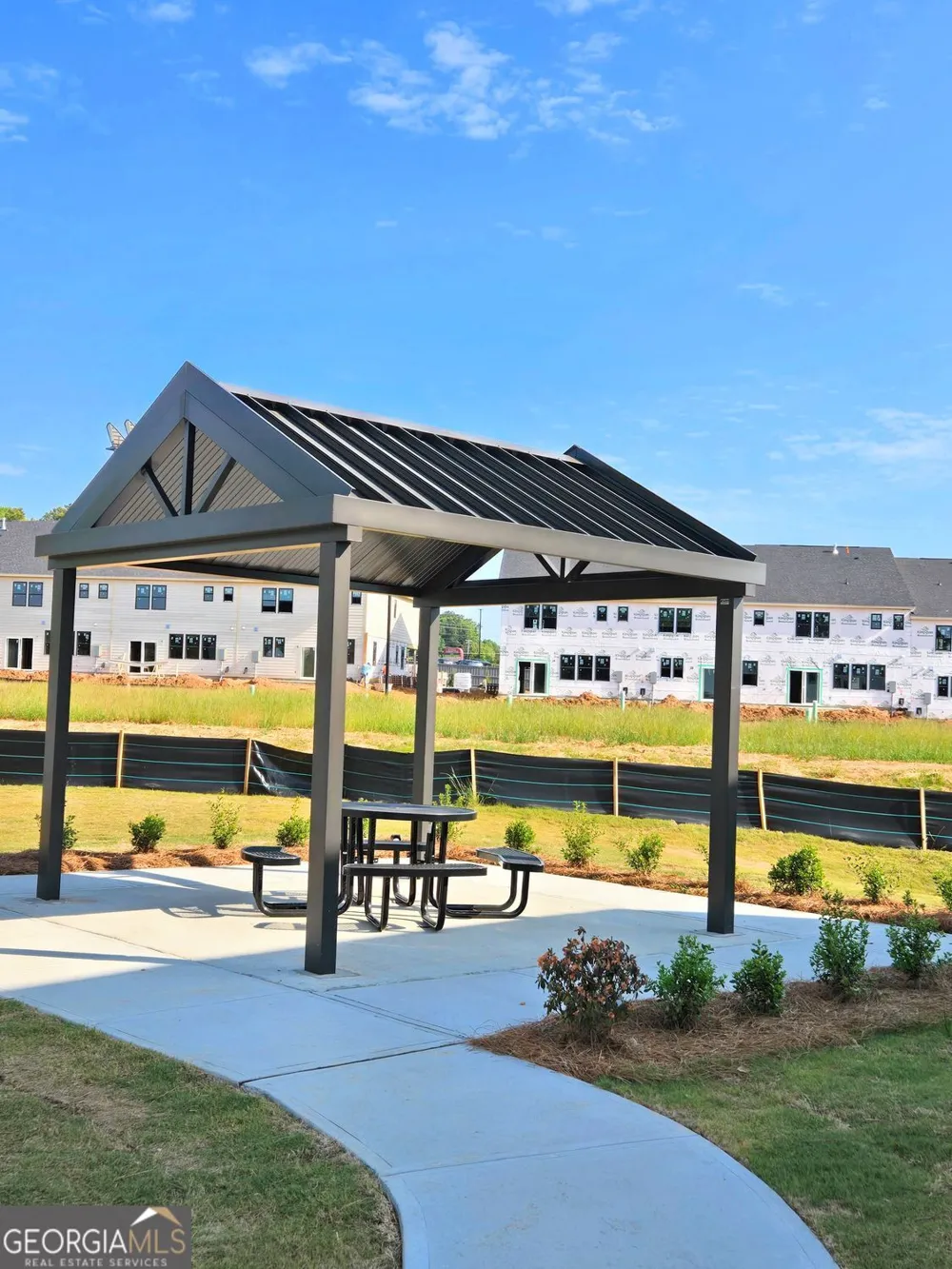 1299 Farmers LOOP Austell, GA 30106