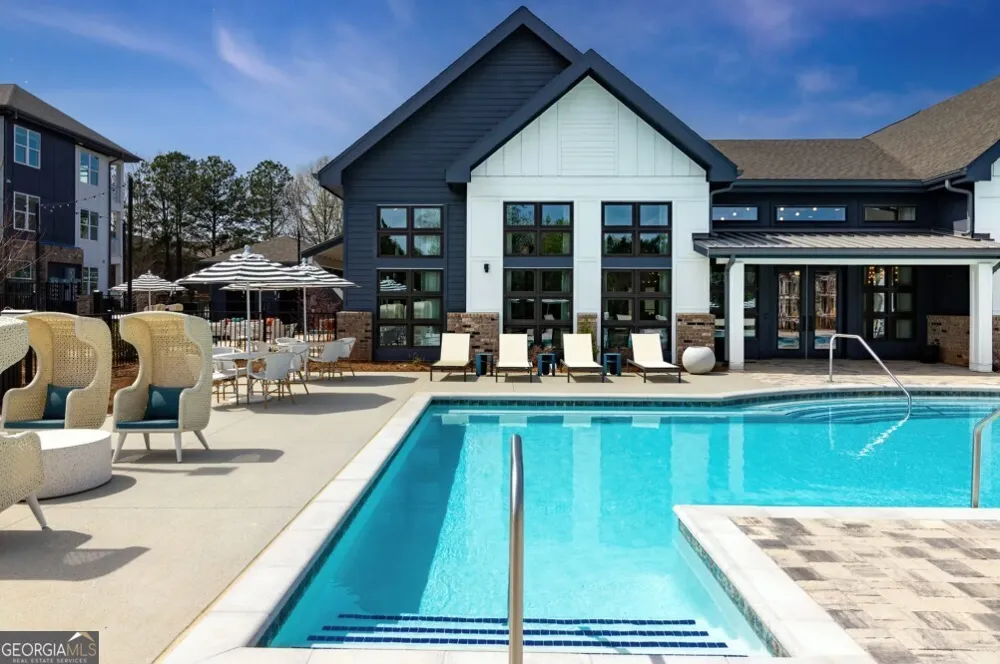 5617 Oak Industrial BLVD Fairburn, GA 30213