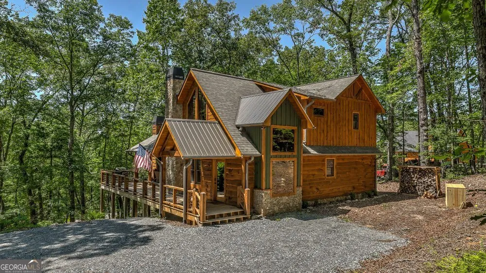 149 Heritage DR Mineral Bluff, GA 30559