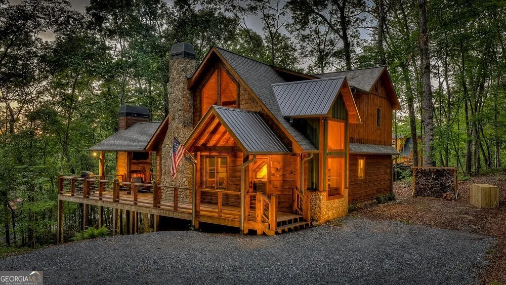 149 Heritage DR Mineral Bluff, GA 30559