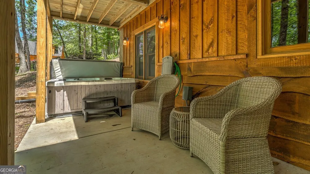 149 Heritage DR Mineral Bluff, GA 30559