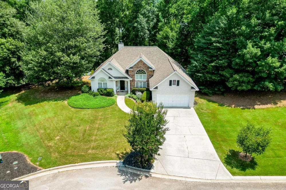 6440 Deep Woods CT Flowery Branch, GA 30542