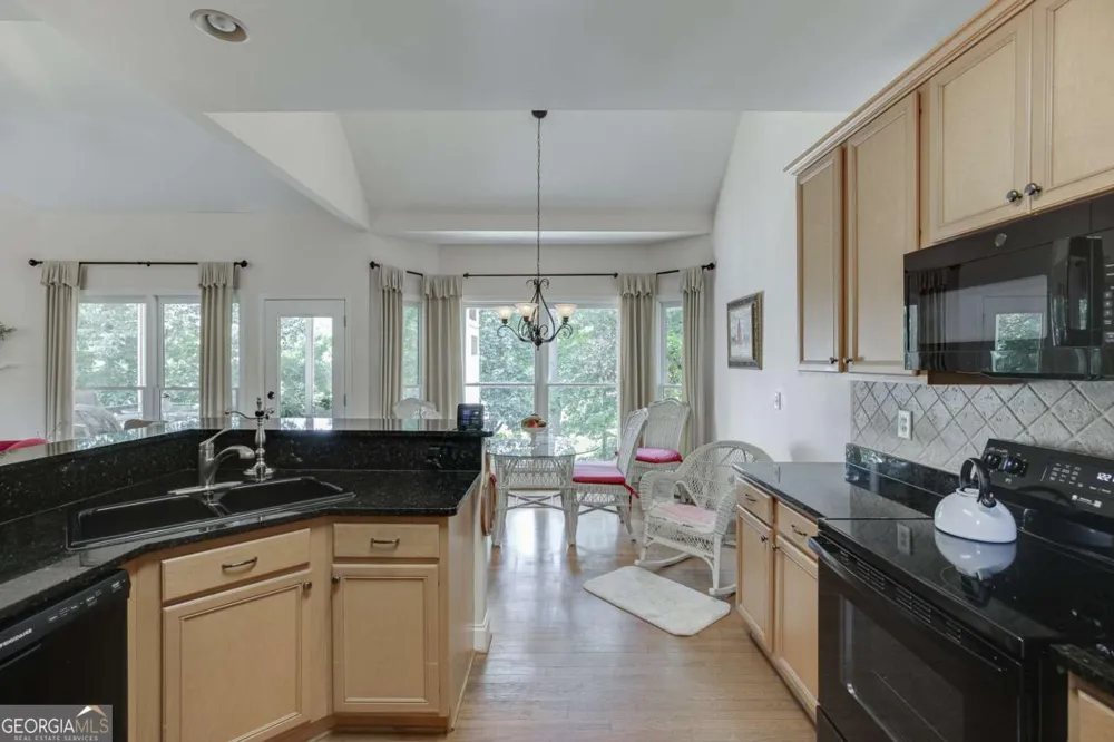 6440 Deep Woods CT Flowery Branch, GA 30542