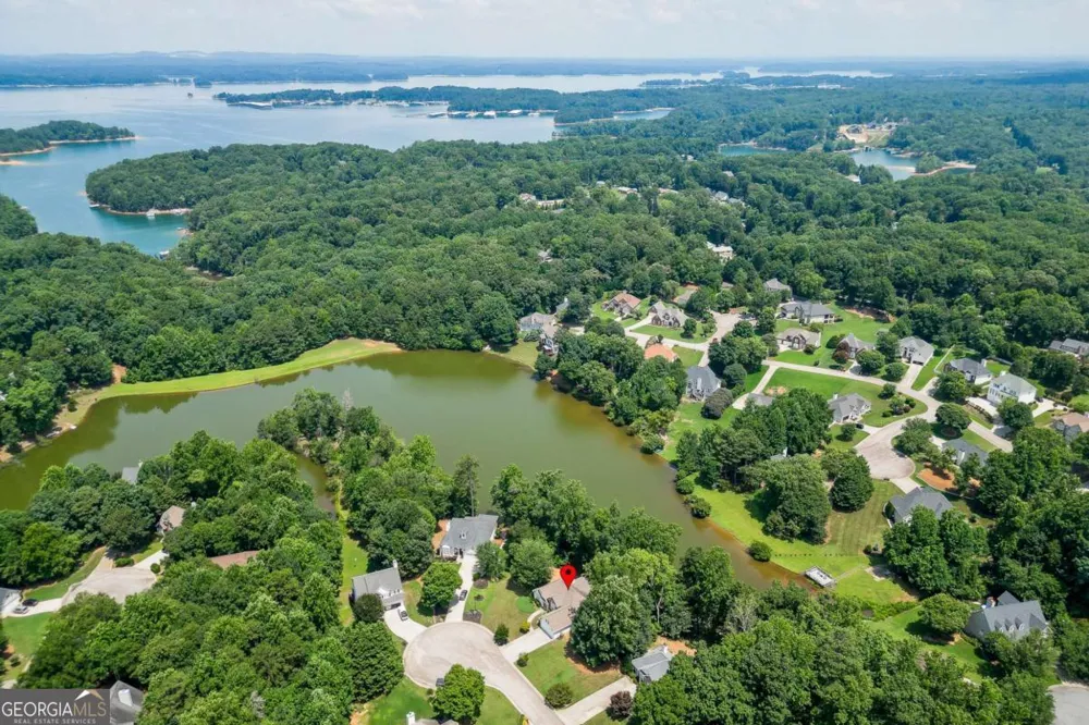 6440 Deep Woods CT Flowery Branch, GA 30542