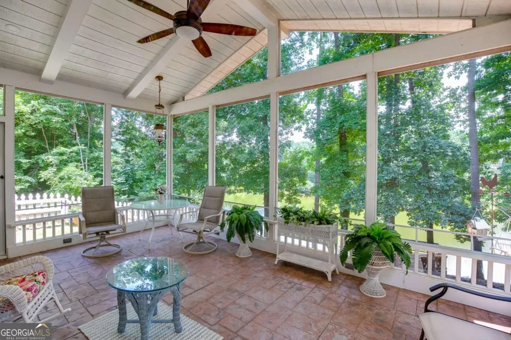 6440 Deep Woods CT Flowery Branch, GA 30542