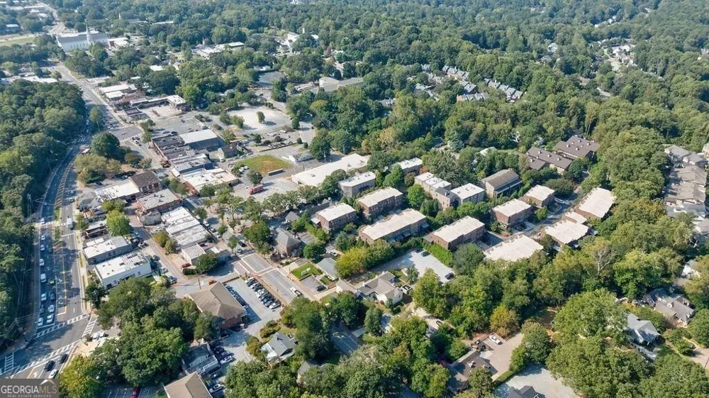 120 Green Oak DR Roswell, GA 30075