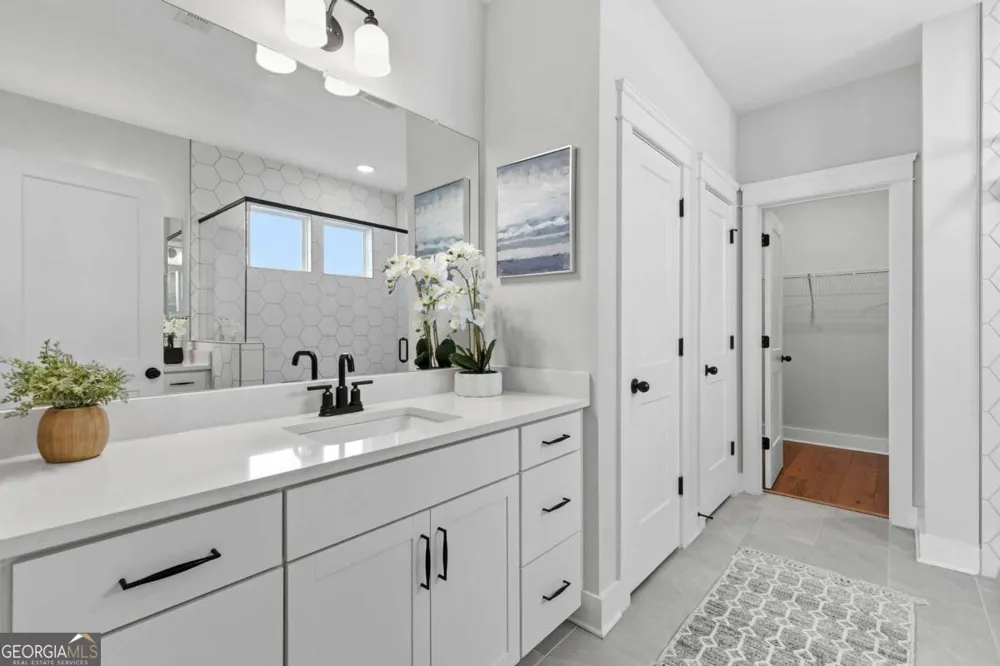 203A Sunshower RDG Canton, GA 30114