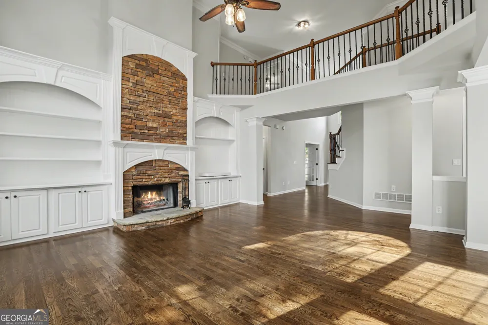 1738 Mulberry Lake DR Dacula, GA 30019